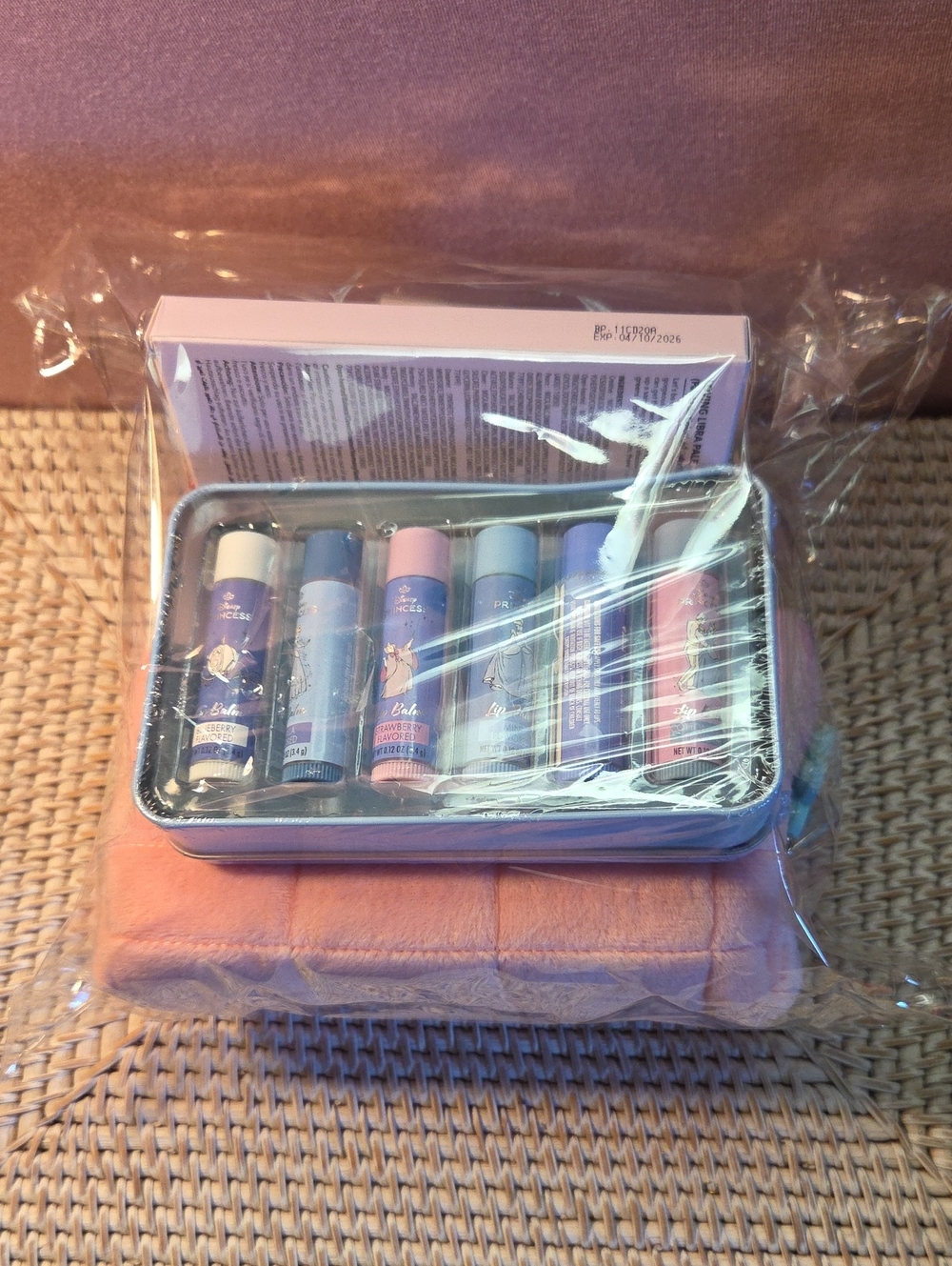 5 Kylie,stilla,Sheglam Bareminerals,ish 3 Tilbury, Disney Chapstick, Laneige - Picture 12 of 12